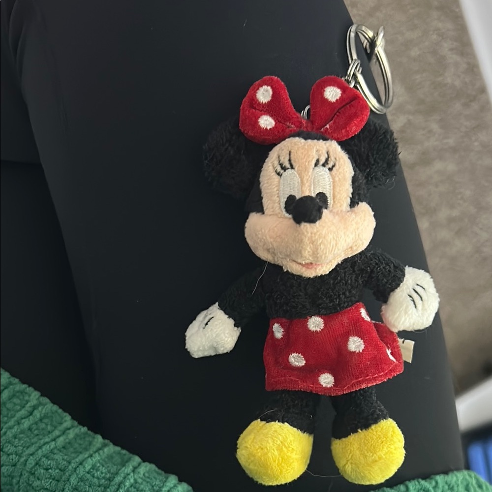 Minnie Mouse Plush Keychain